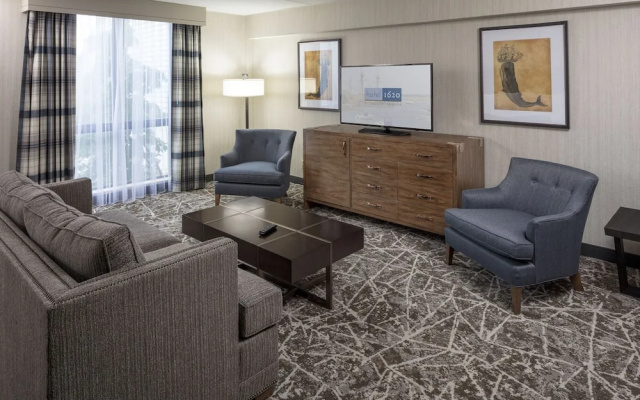 Hotel 1620 At Plymouth Harbor