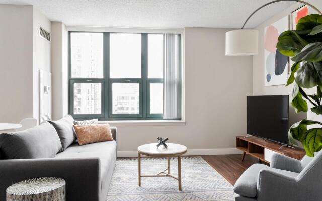 Chicago | Lovely Studio River North Apartment