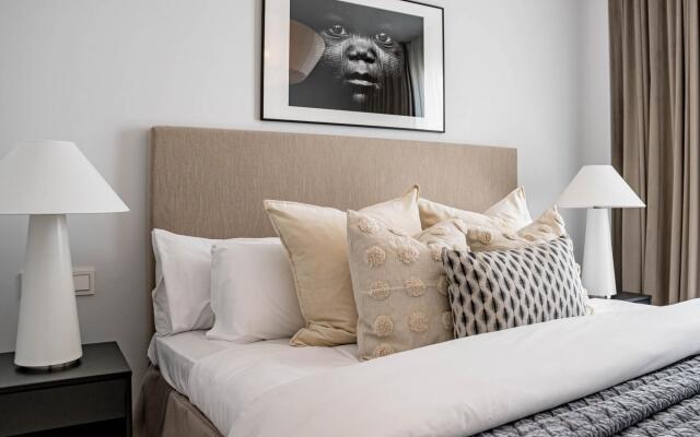 LME92B - Top class flat in Estepona, near beach