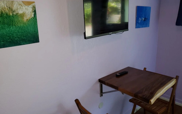 Yonegan Central Maui Getaways