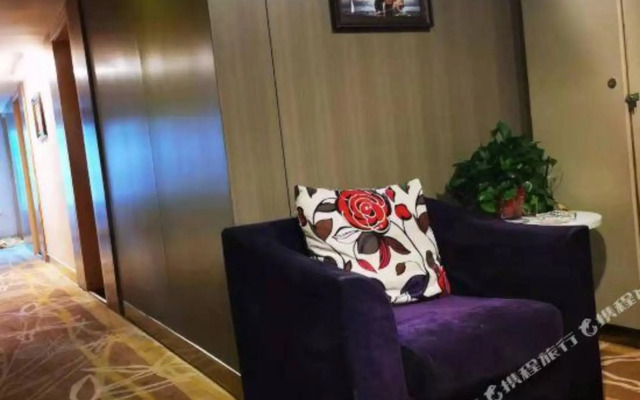 Yicheng Hotel Chain (Jinan Qilu Children's Hospital Convention and Exhibition Center)