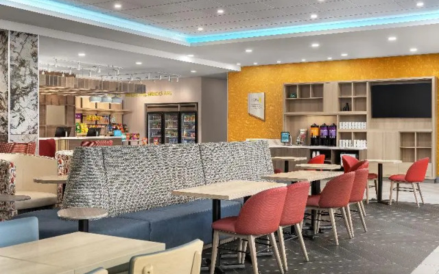 Home2 Suites By Hilton Woodstock On