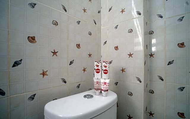 Vaccinated Staff - OYO 948 Vivi Residence Syariah II