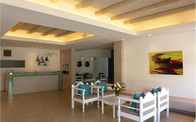 Amaryllis Beach Hotel