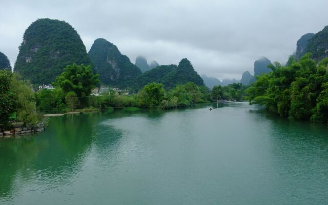 Yangshuo Eden Inn