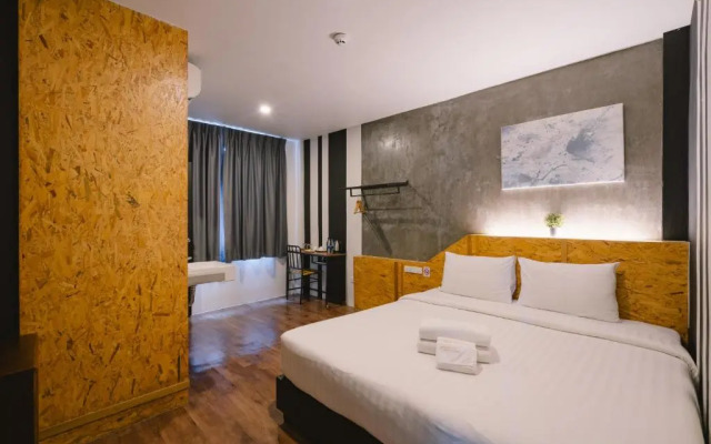 The Arbern Hostel x Bistro