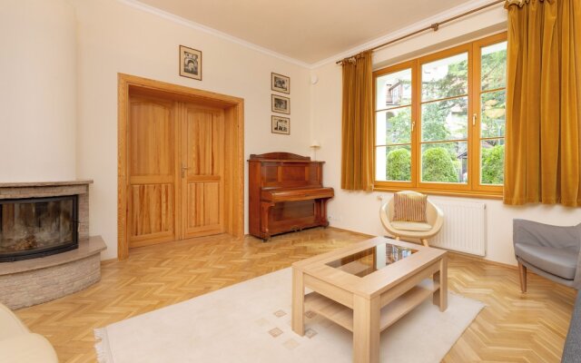 Spacious Sopot Apartment by Renters