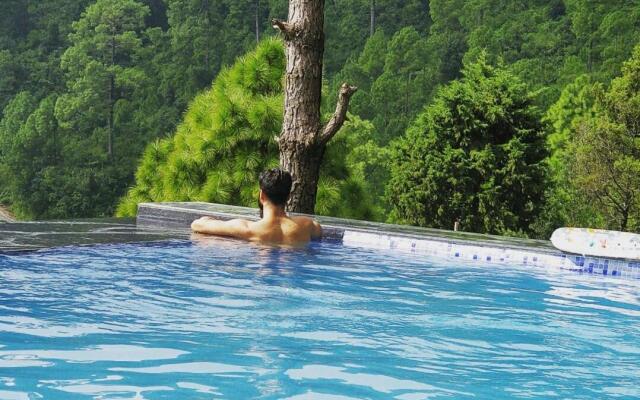 Blue Pine Resort