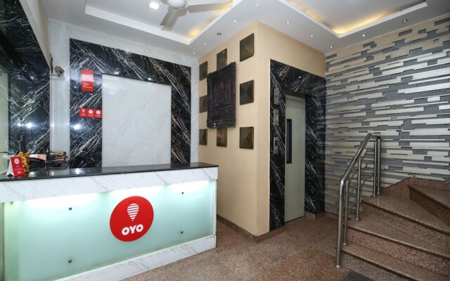 OYO 2155 Hotel Wardhman