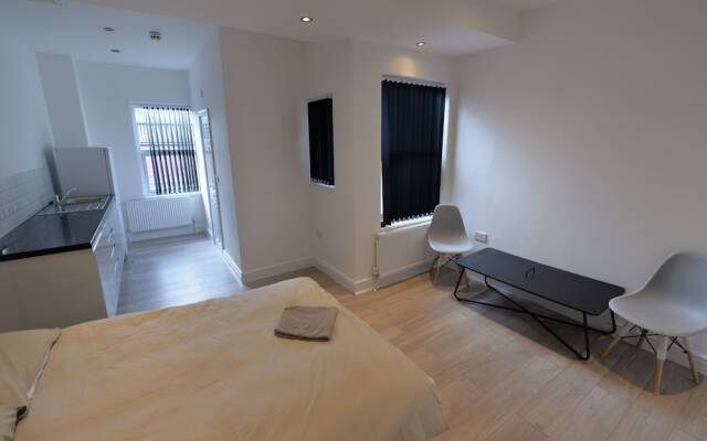 Inviting Holiday Home in Coventry Near Coventry University