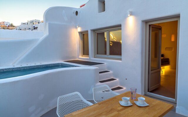 Allure Breeze Suites