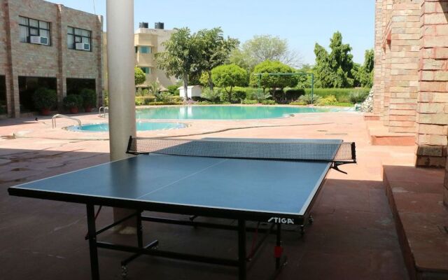 Golden Huts Resorts