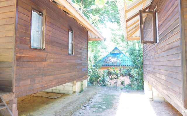 Phayam Hostel