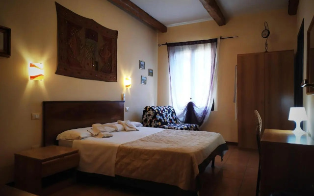 Cà Tron Apartment
