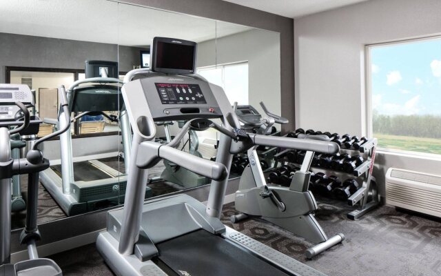 Comfort Inn & Suites Olathe - Kansas City