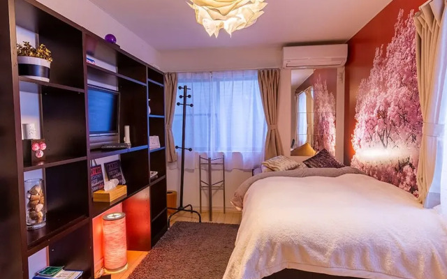 InstaHomes