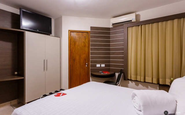 Tonello Business Hotel