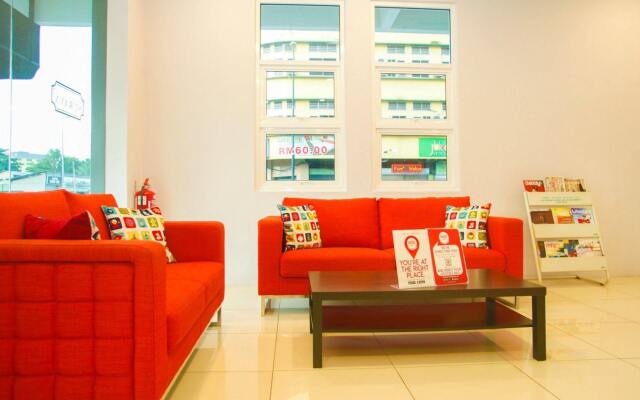 OYO 232 The Suraya Hotel