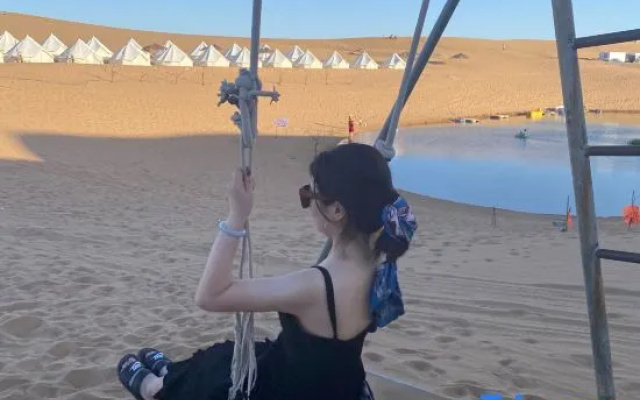 Zhongwei Camel bells jingle star camp base — 3-star hotel in Zhongwei