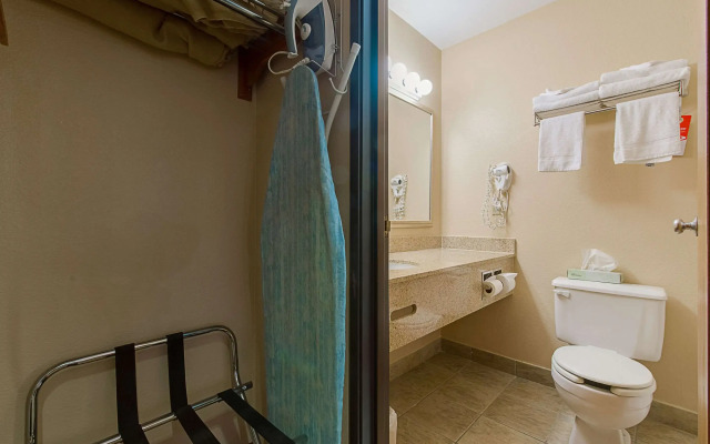 Econo Lodge Buckley