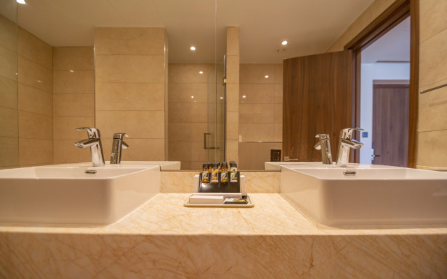 Leonardo Boutique Hotel Larnaca