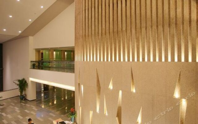 Nanyuan Wulongtan Resort