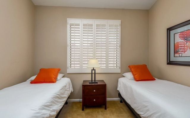 Casa Allegra 5 Bedroom Home by RedAwning