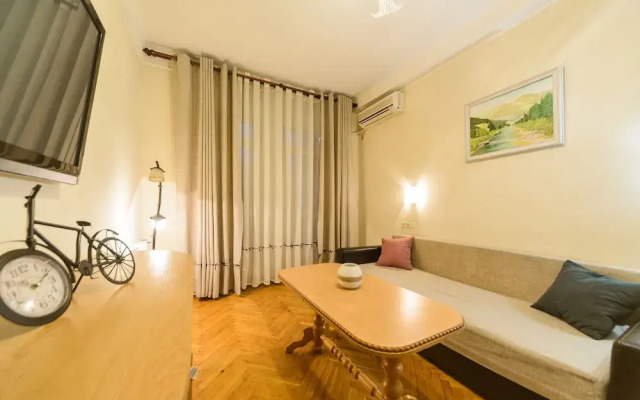 Apartments near Arena City 16