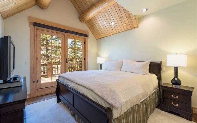 See Forever Village At The Peaks Resort & Spa