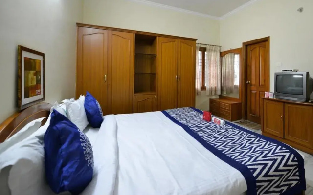 OYO 1117 Hotel VN Guest House