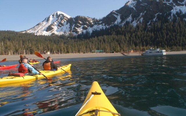 Kenai Fjords Wilderness Lodge