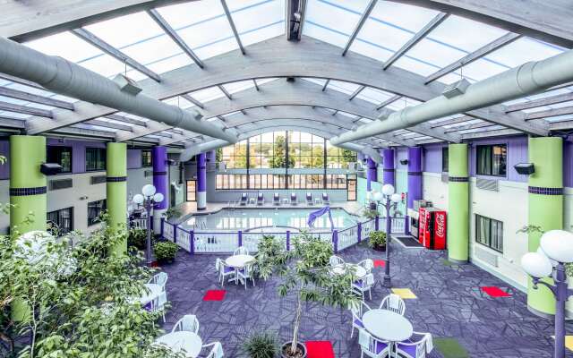 Country Inn & Suites by Radisson, Muskegon, MI