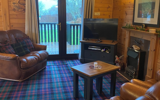 Loch Lomond Lodge 27, Rowardennan