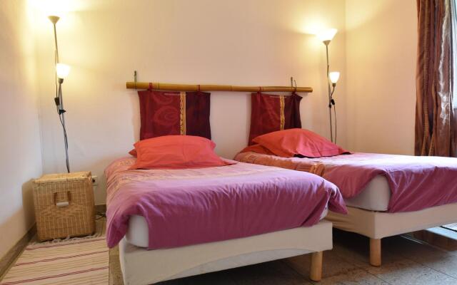 Quaint Holiday Home in Varsberg with Terrace