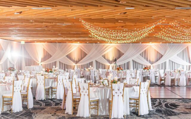The Inverness Denver, a Hilton Golf & Spa Resort