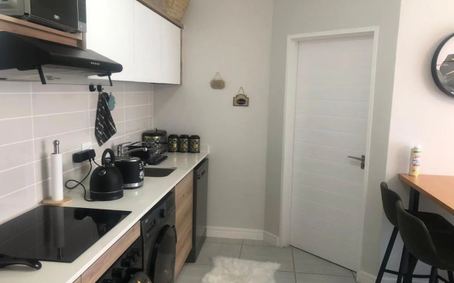 Luxurious Waterfall 1 bedroom Condo With Free Uncapped Wifi