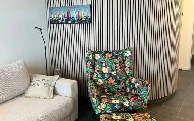 Holiday Apartment With sea Views of Fohr