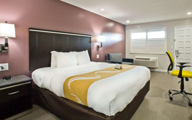 Bay Area Inn & Suites