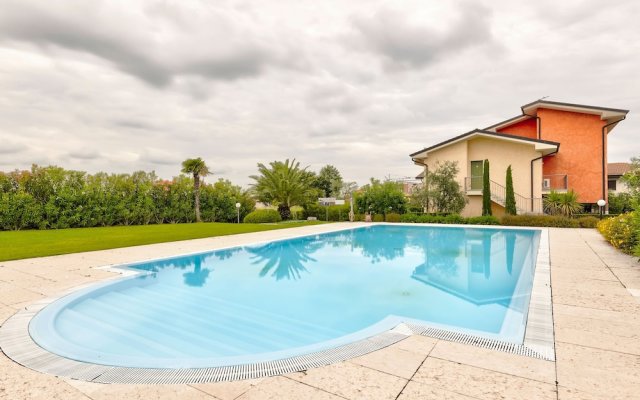 Beautiful Holiday Home In Cola With Swimming pool