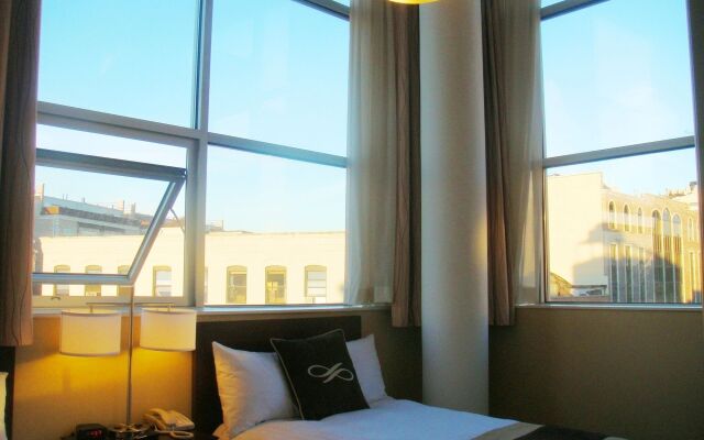 hotelImage