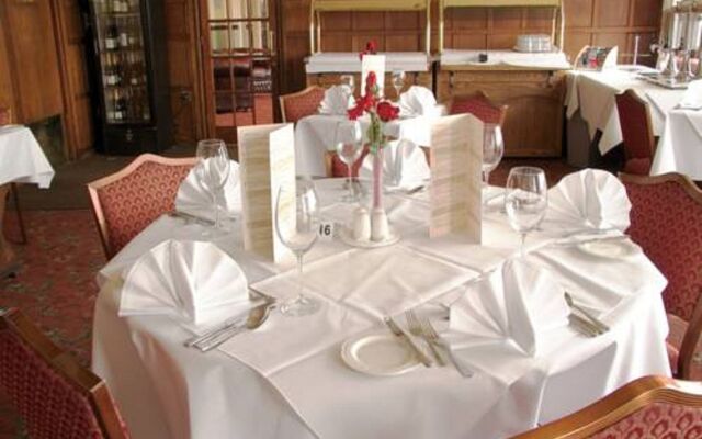 North Shore Hotel & Golf Club