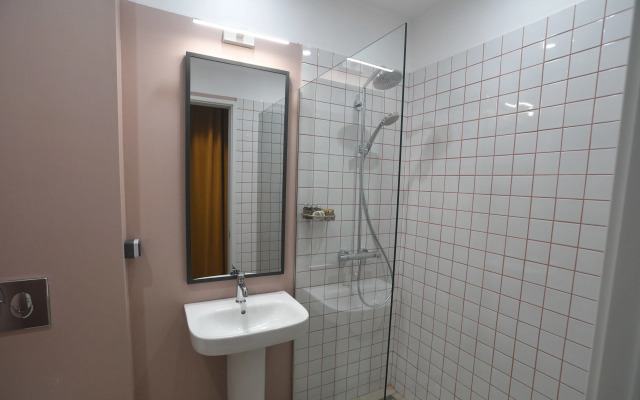 g.Vino City Wine Hotel