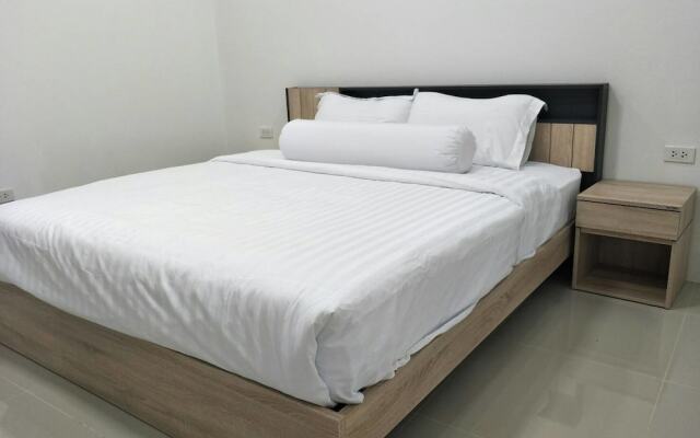 Tropical 2 Bedroom Pool Vill by PPF