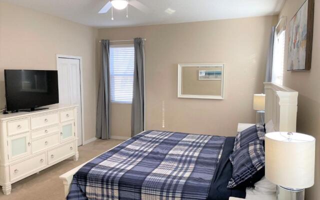 Crystal Cove by CozyKey Vacation Rentals