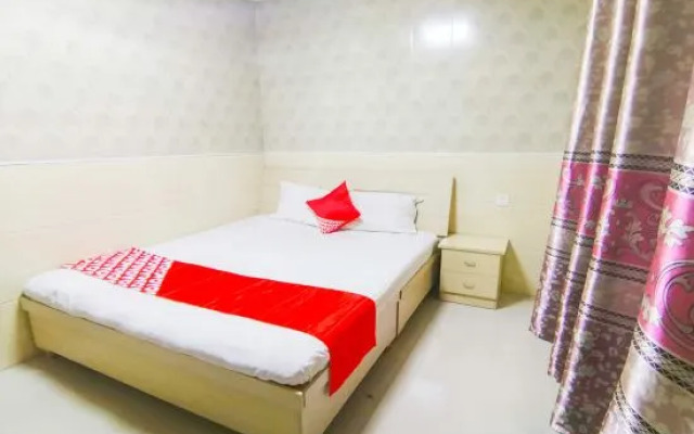 OYO Xinxiang Chengyi Hotel