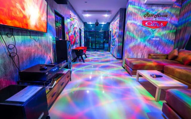 Rest House Supercar Pool Villa