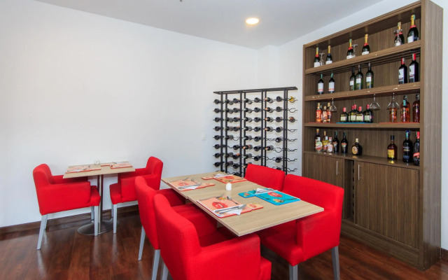 Pop Art Hotel Tocancipá y Centro de Convenciones