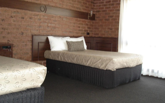 Albury Townhouse Motel – Guest Rooms – Albury