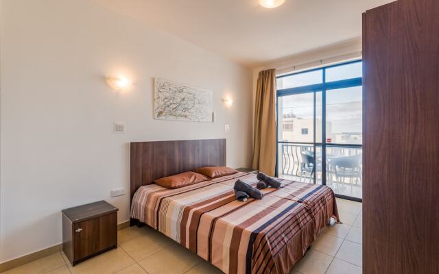 Getawaysmalta - Seashells 2-bedroom Apartment in Bugibba