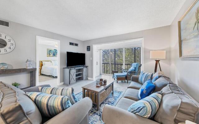 2 Bed 2 Bath Centrally Located